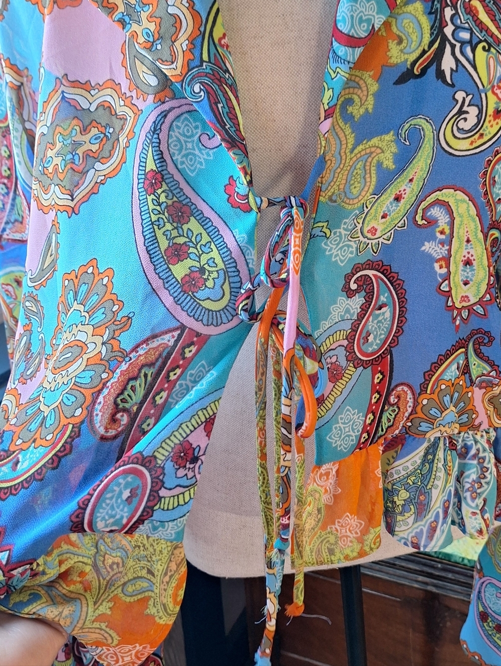 Willow & Root Mixed Paisley Print Chiffon Blouse, L, Style#8350 - Picture 10 of 16